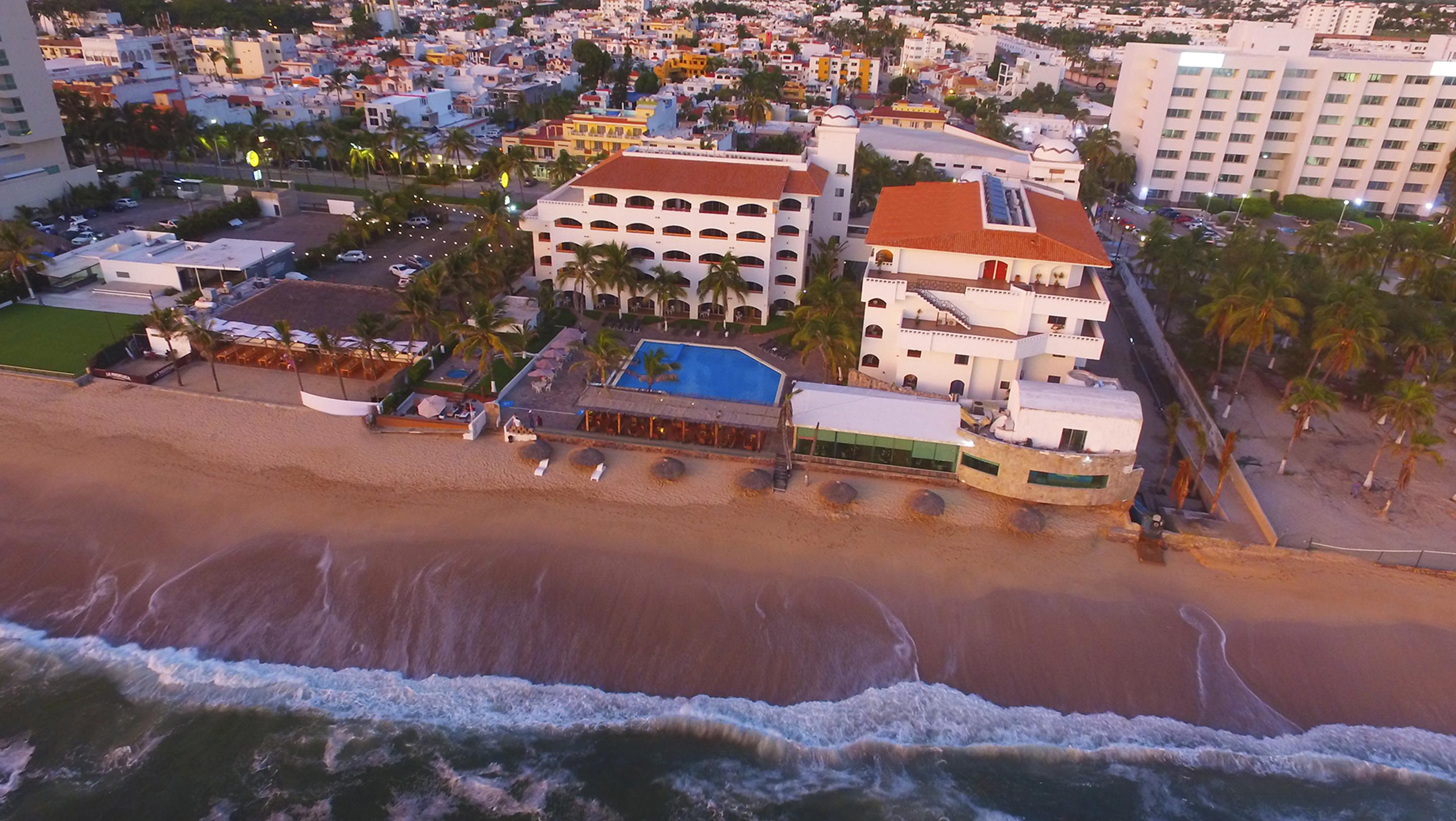 Hotel Quijote Inn Mazatlán Exteriör bild